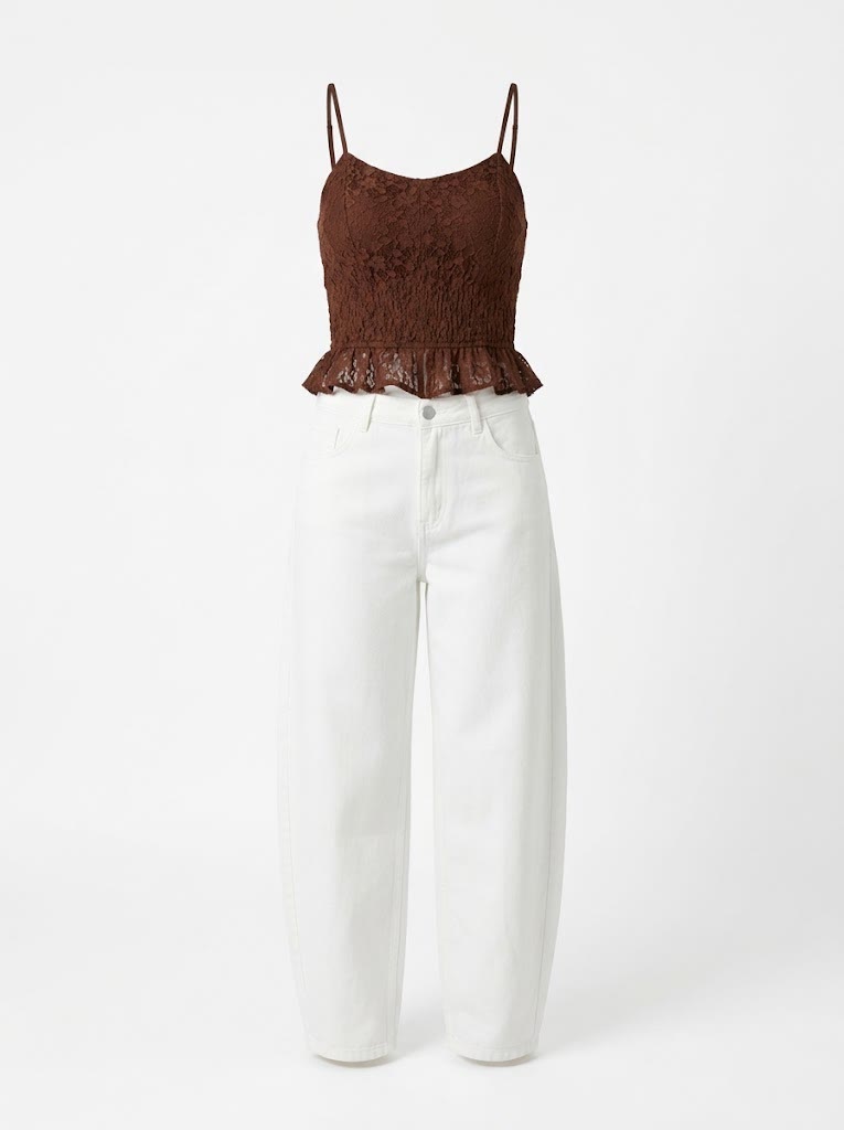 Conjunto Cropped Crochê Marrom e Calça Branca